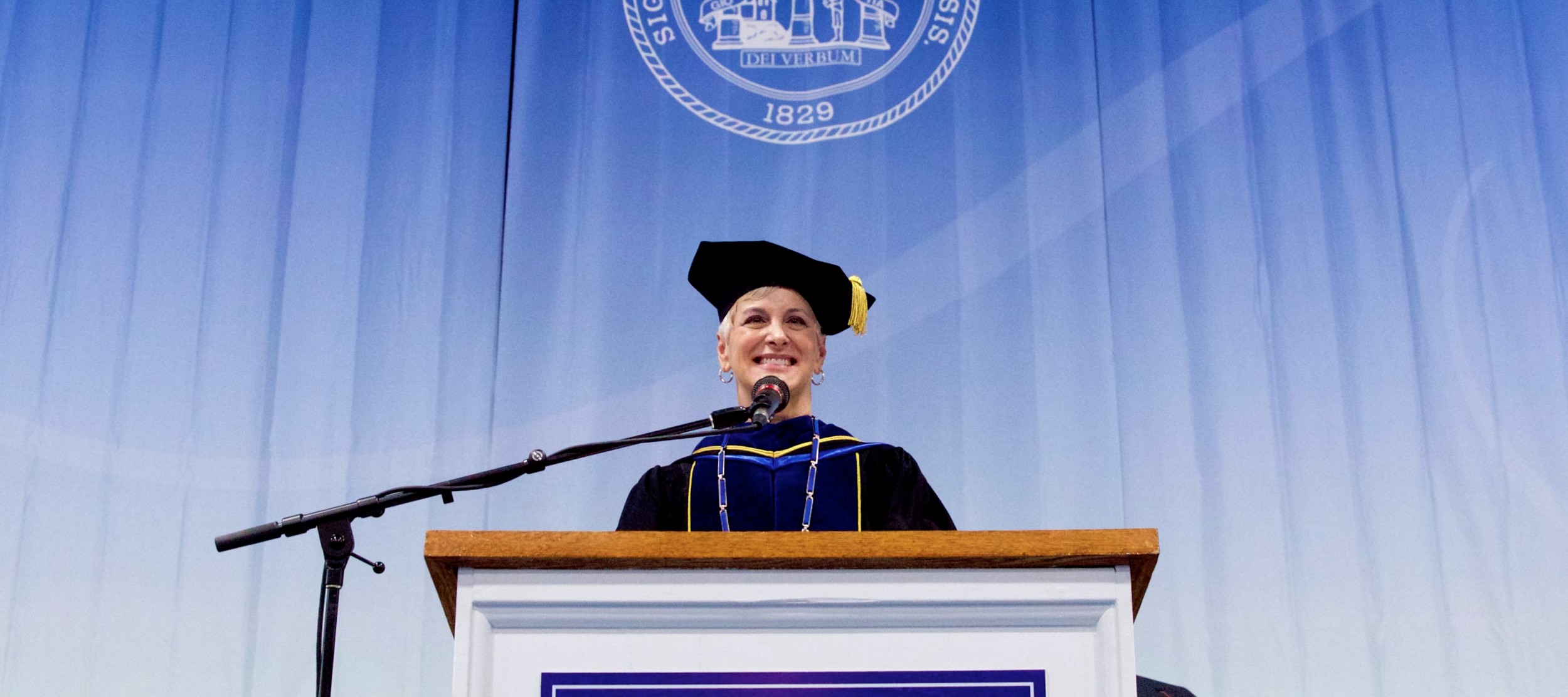 IC commencement week: graduates in person, virtual audience | Illinois ...