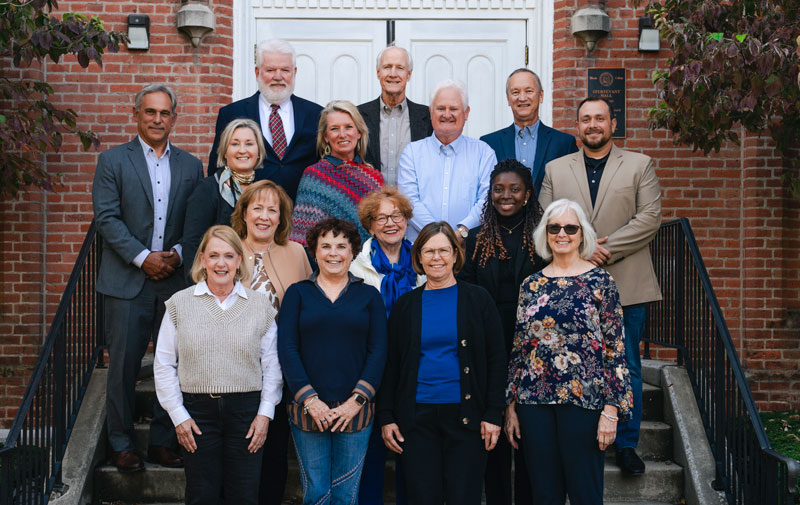 Alumni Association Board of Directors group shot