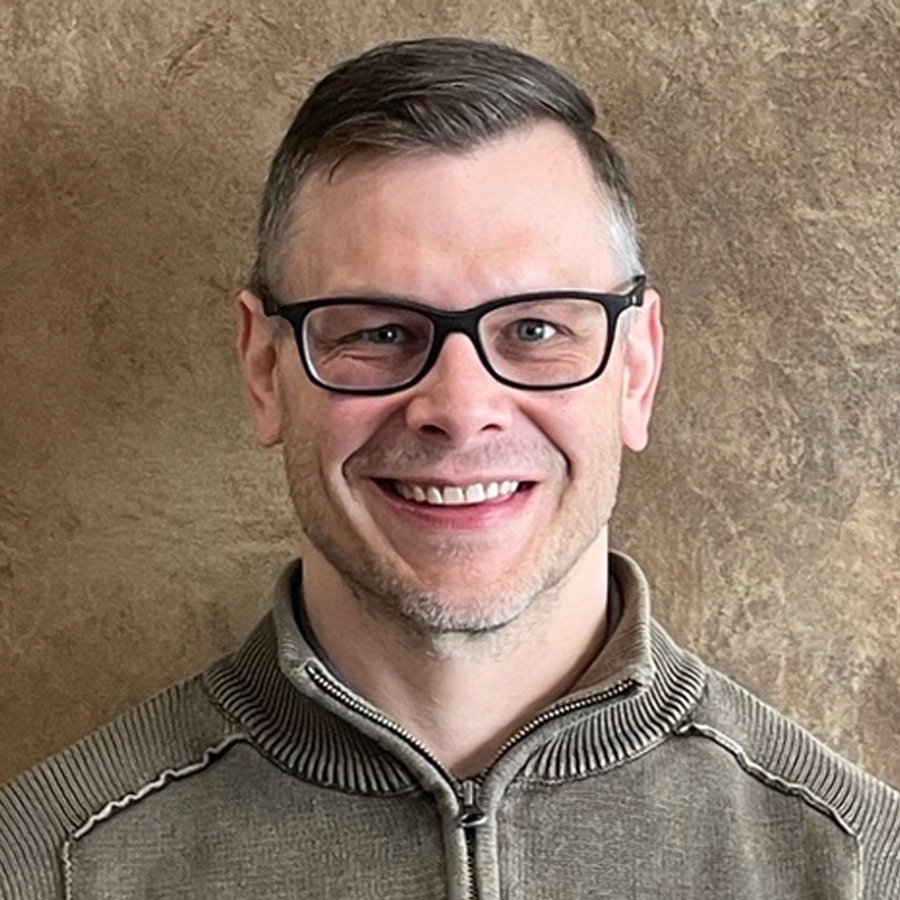 Jeremy Briggs '04