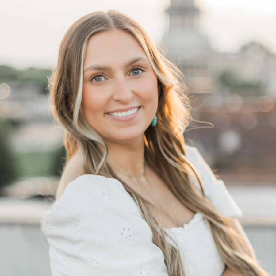 Emily Lou Smith '16