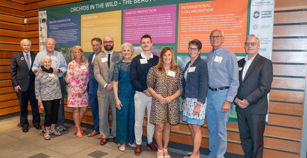 Group of recipients of Gold Medal of Excellence