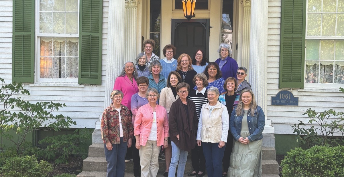 Smith House board of directors group photo 