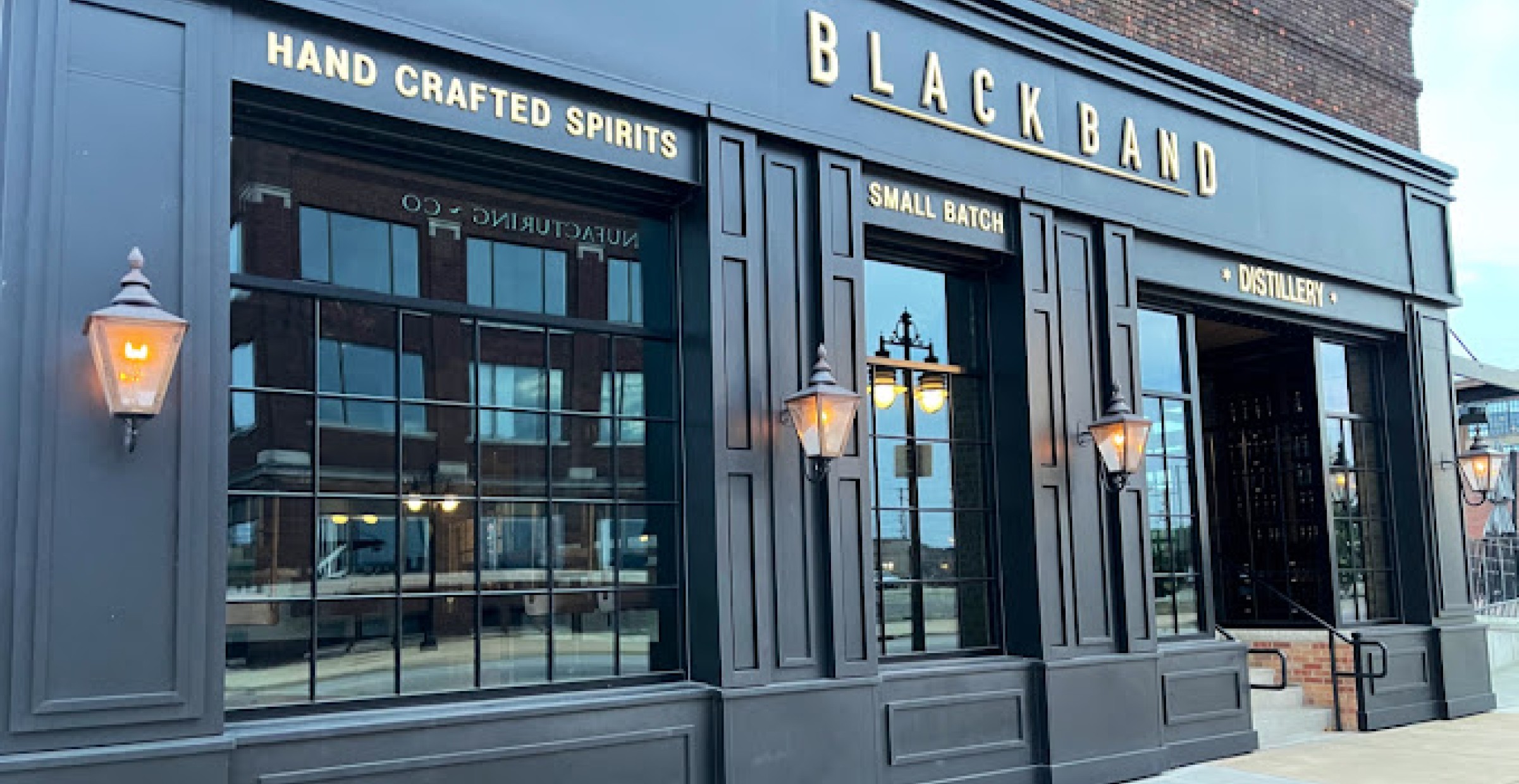 BLACK BAND Distillery