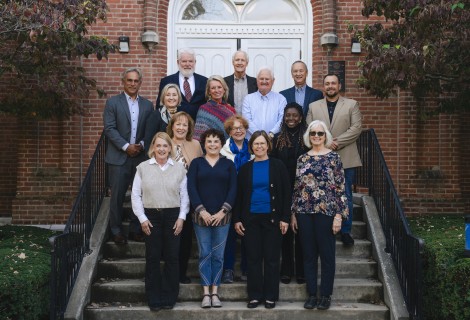 Alumni association group photo