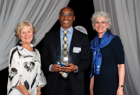 Alumni Association board President Marcy Bramley Burrus ’71, Distinguished Service Award recipient Kevin Petty ’89 and Illinois College President Barbara A. Farley pose for a photo during the Illinois College Society Gala in May.