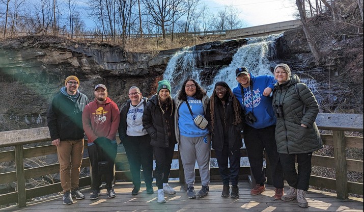 Alternative Spring Break group