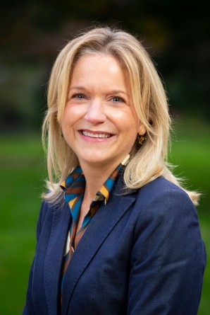 Joan DeBoer